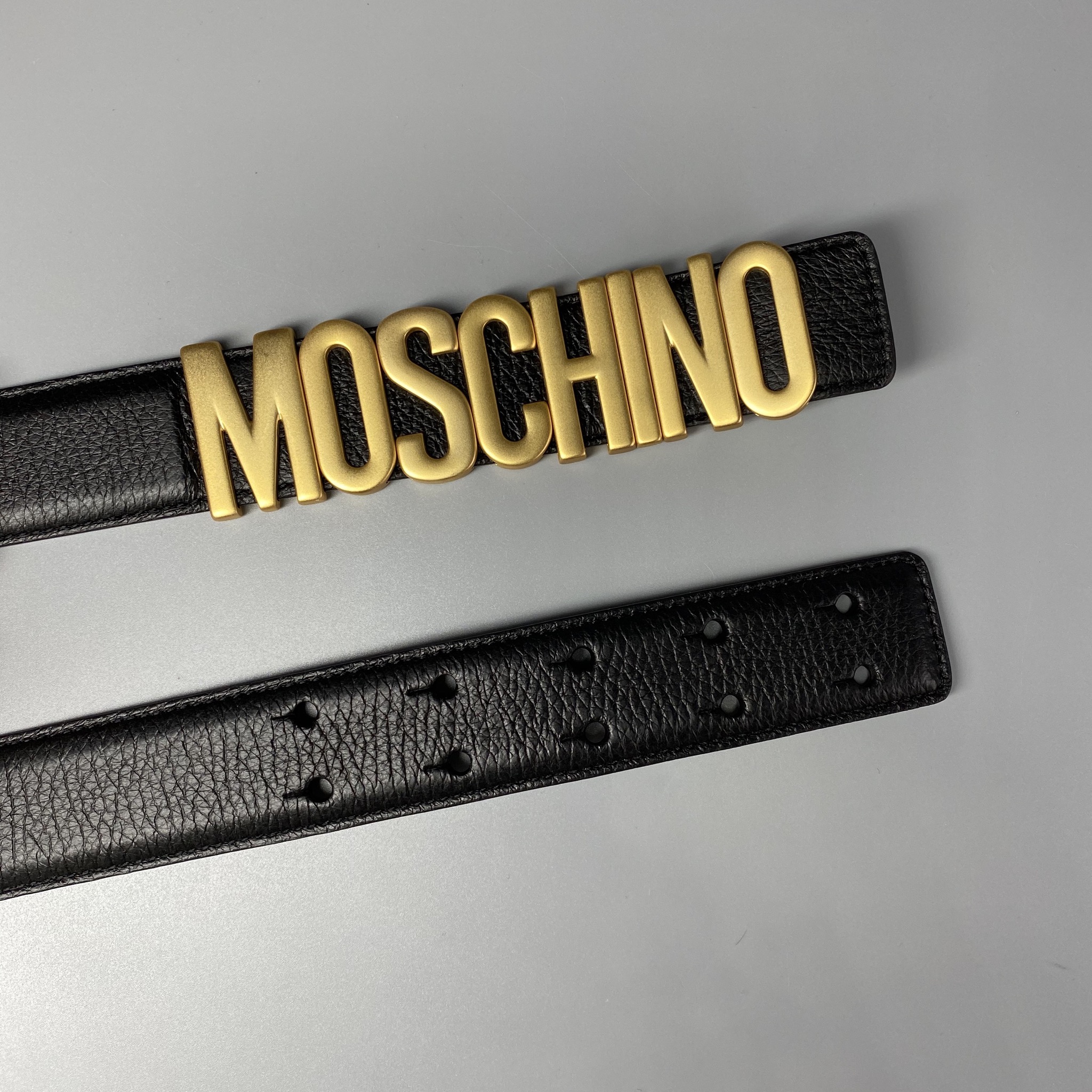 MOSCHINO 2A8009 8003 555