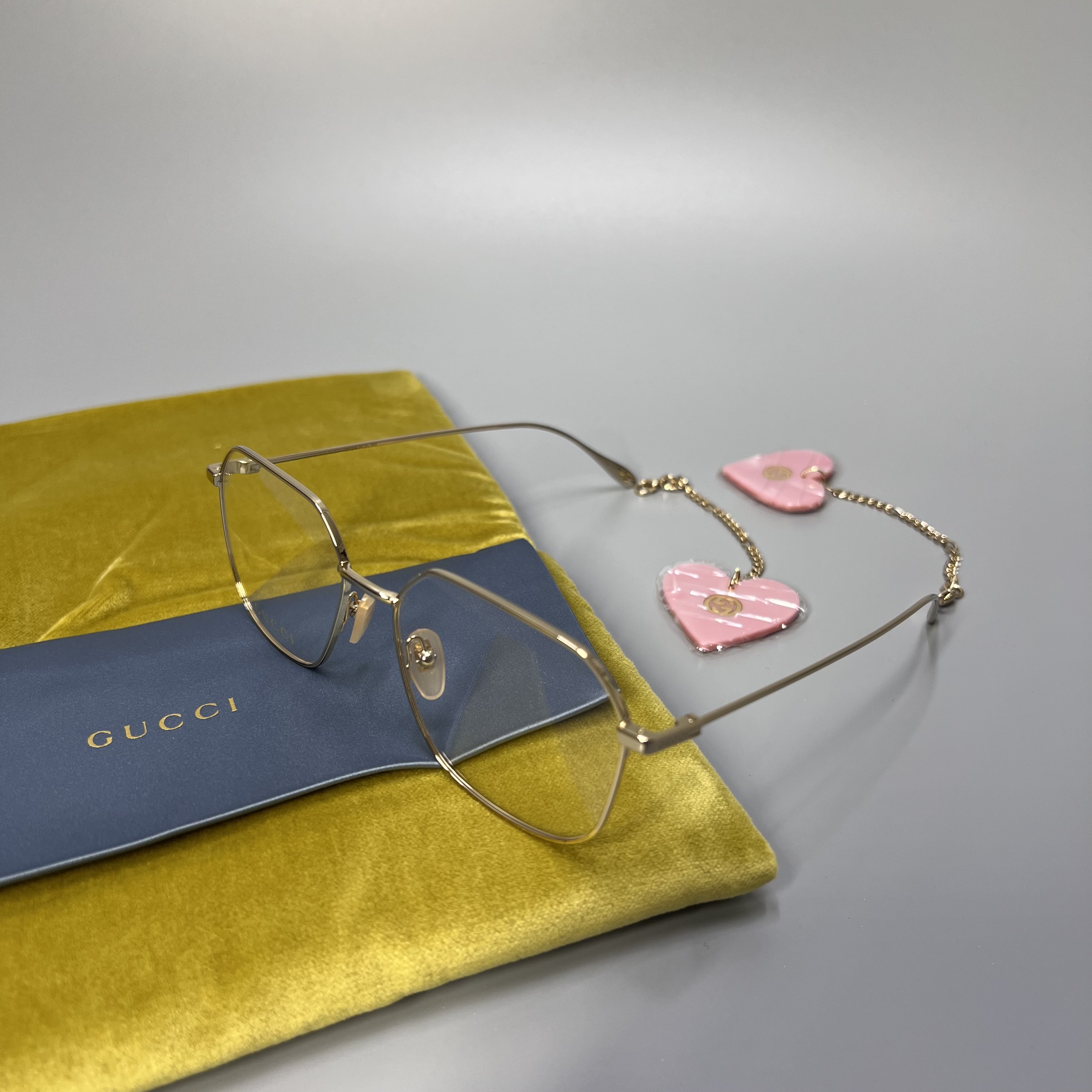 GUCCI GG1032O 001