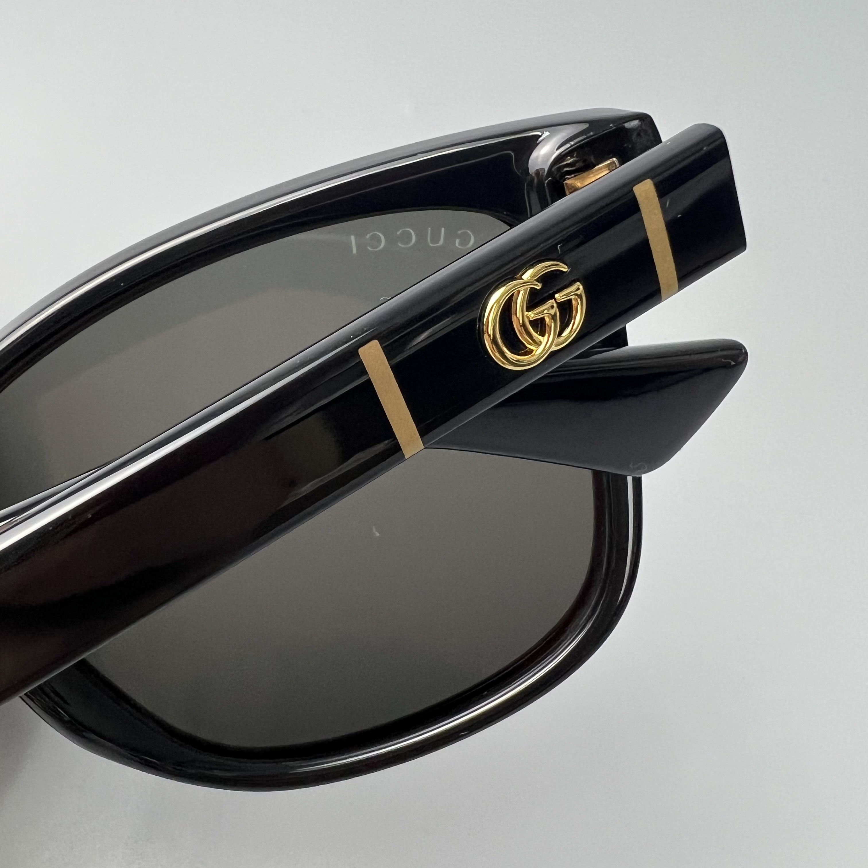 Gucci GG0637SK Colore 001 black black grey 56/18