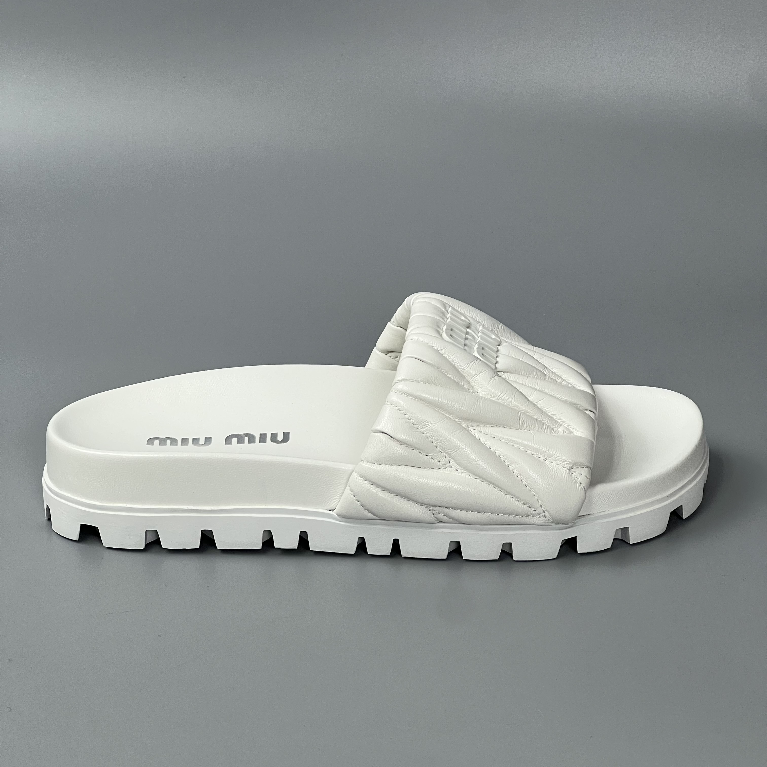 MIU MIU 5XX601 3LM4 F0009