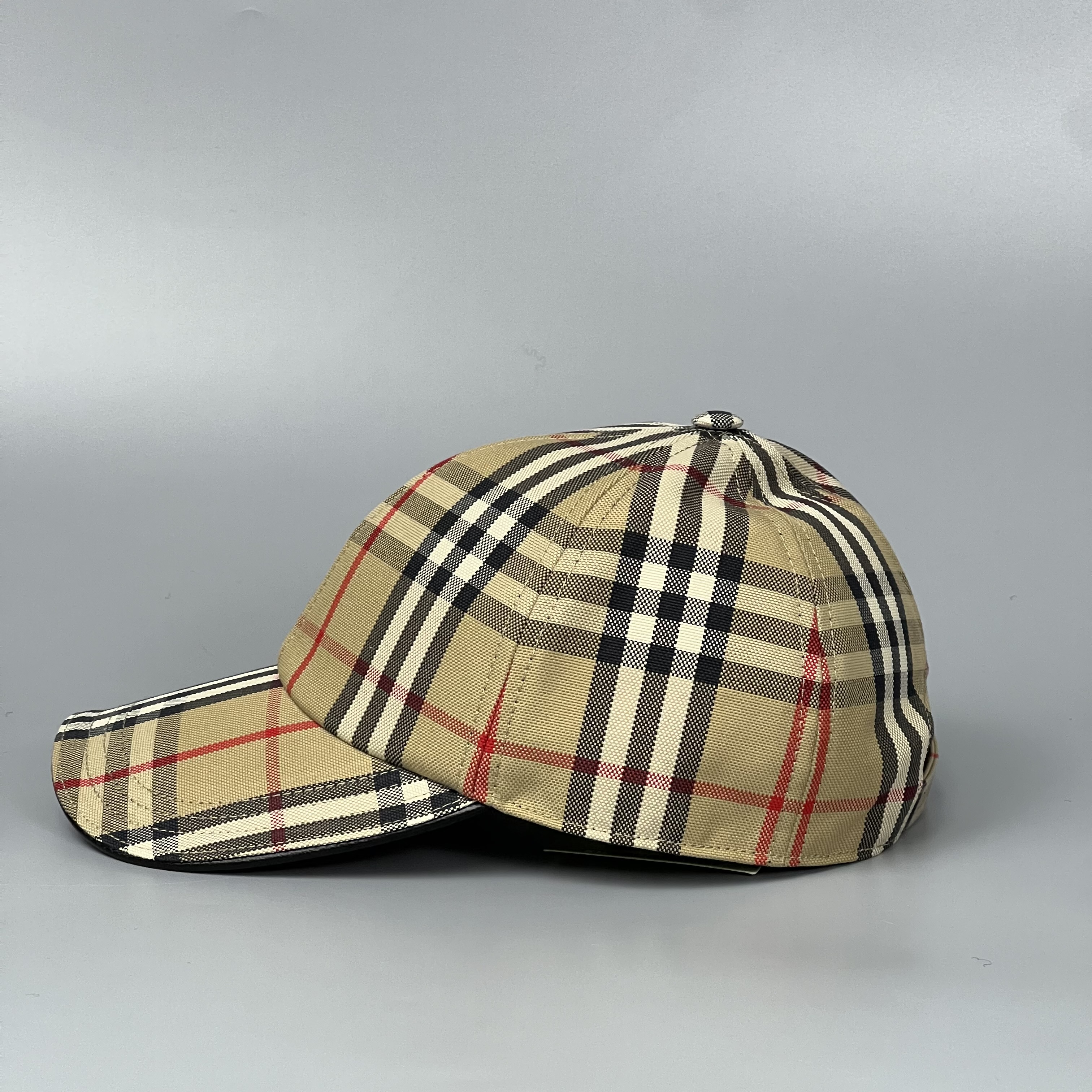 BURBERRY 8068041 # 