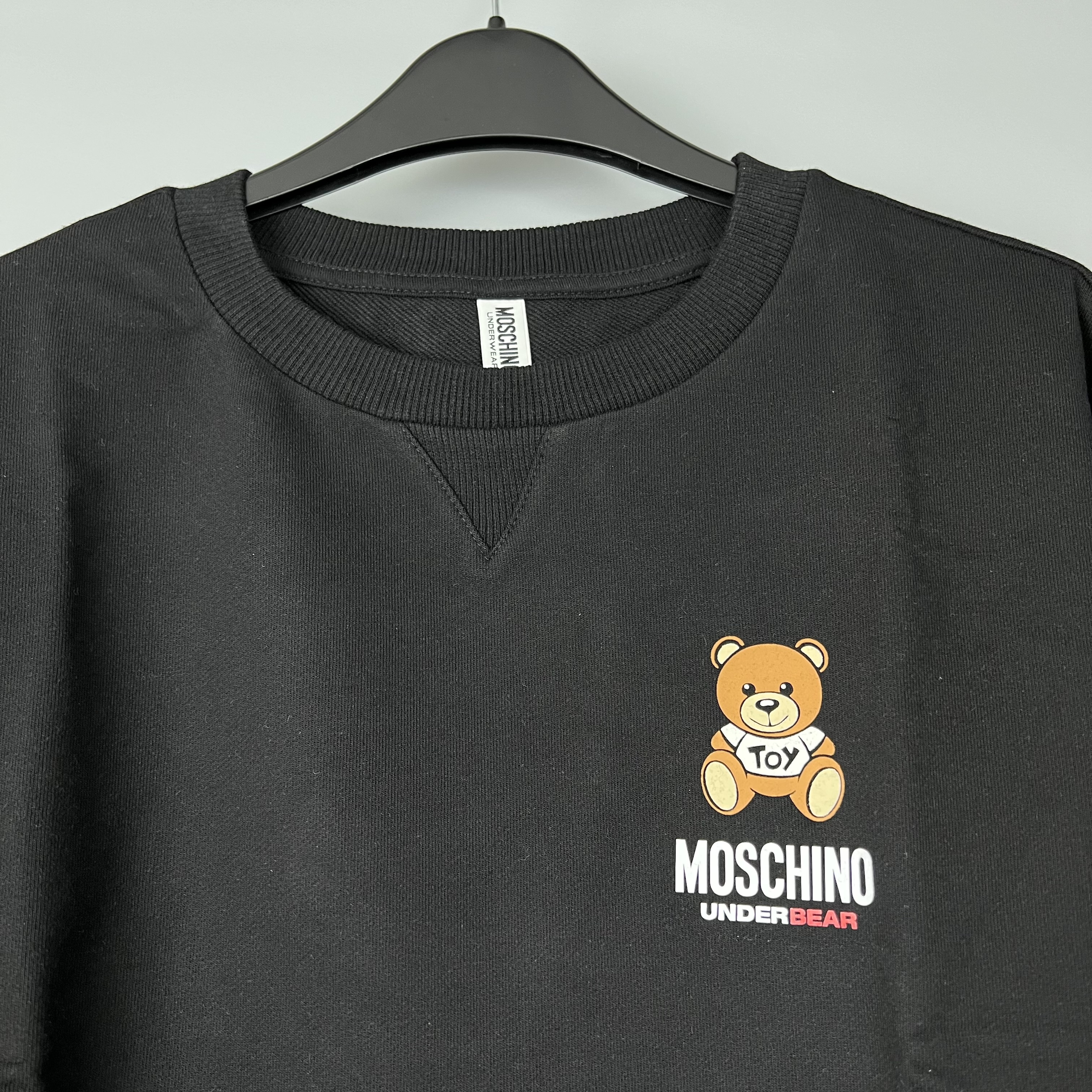 Moschino ZUA1713 9020 0555