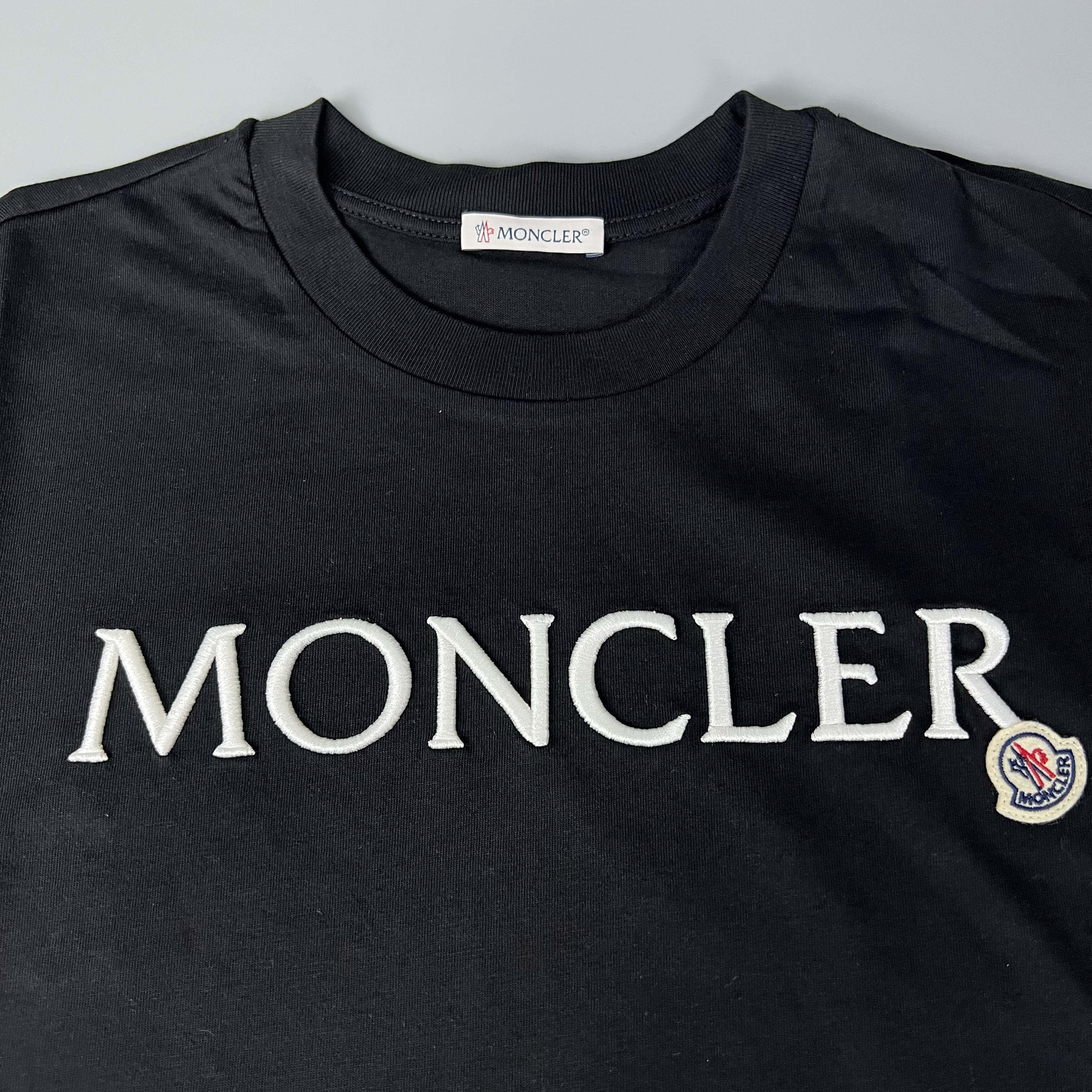 MONCLER J20938C00011 89AIJ999