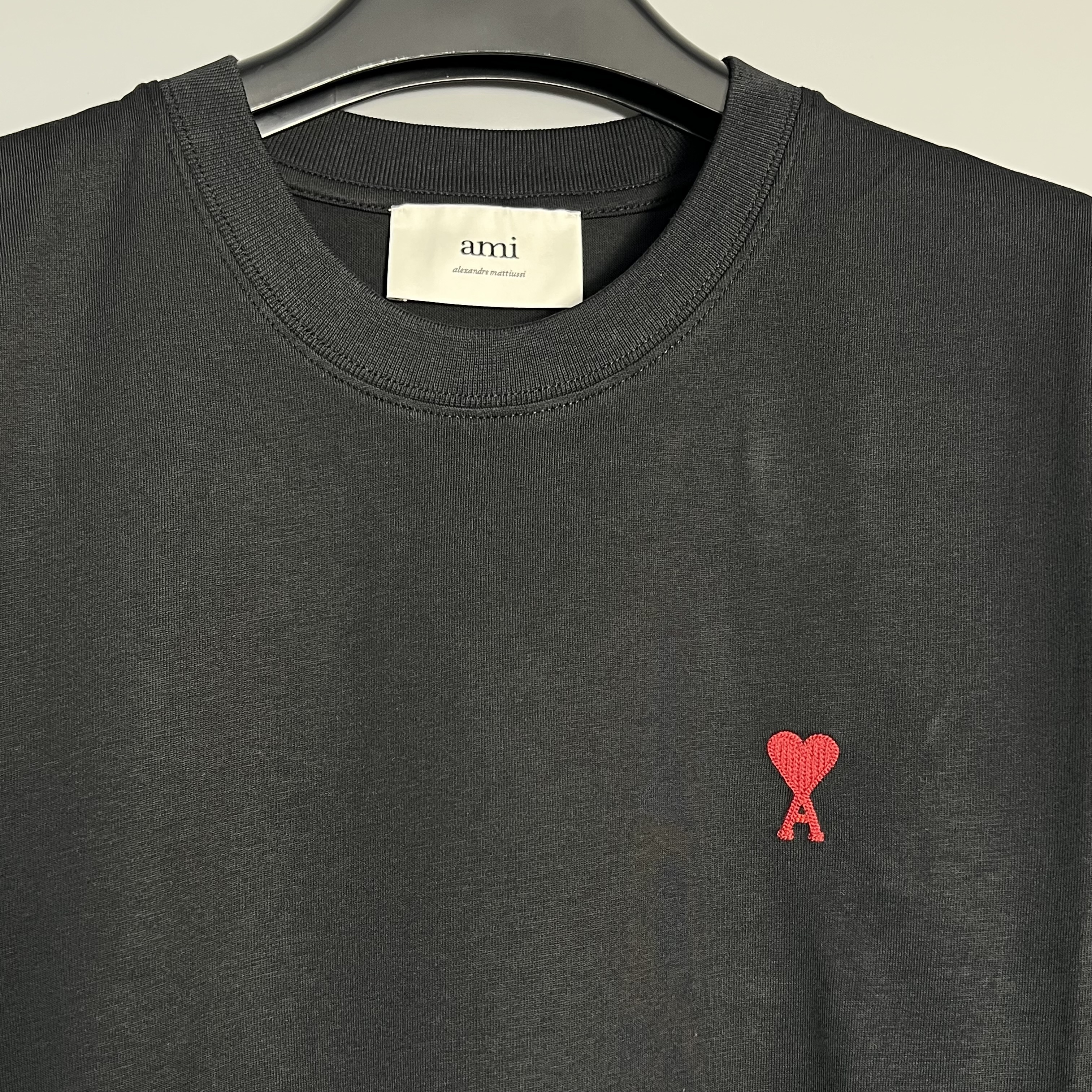 Ami BFUTS035U724 001