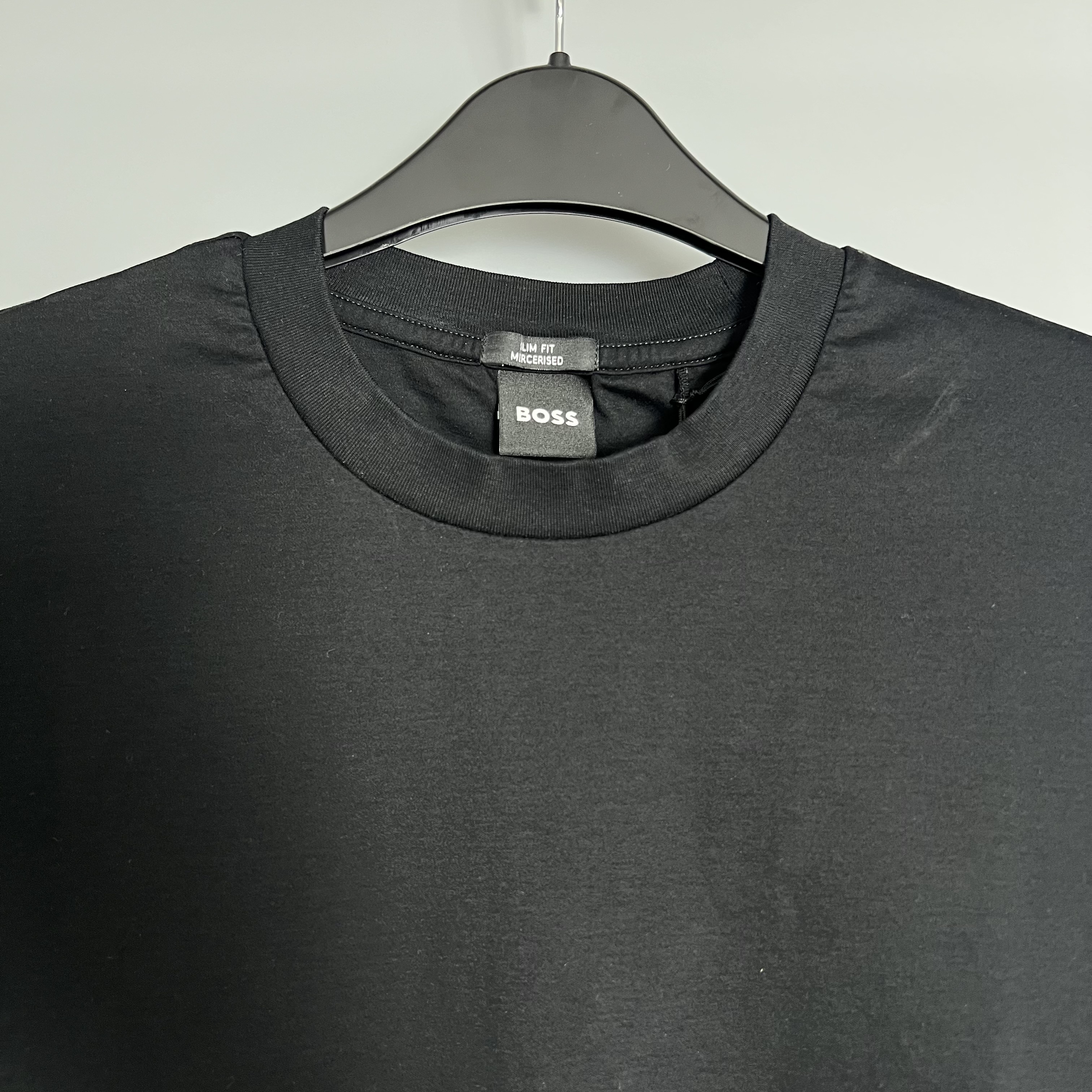 HUGO BOSS 50523931 001