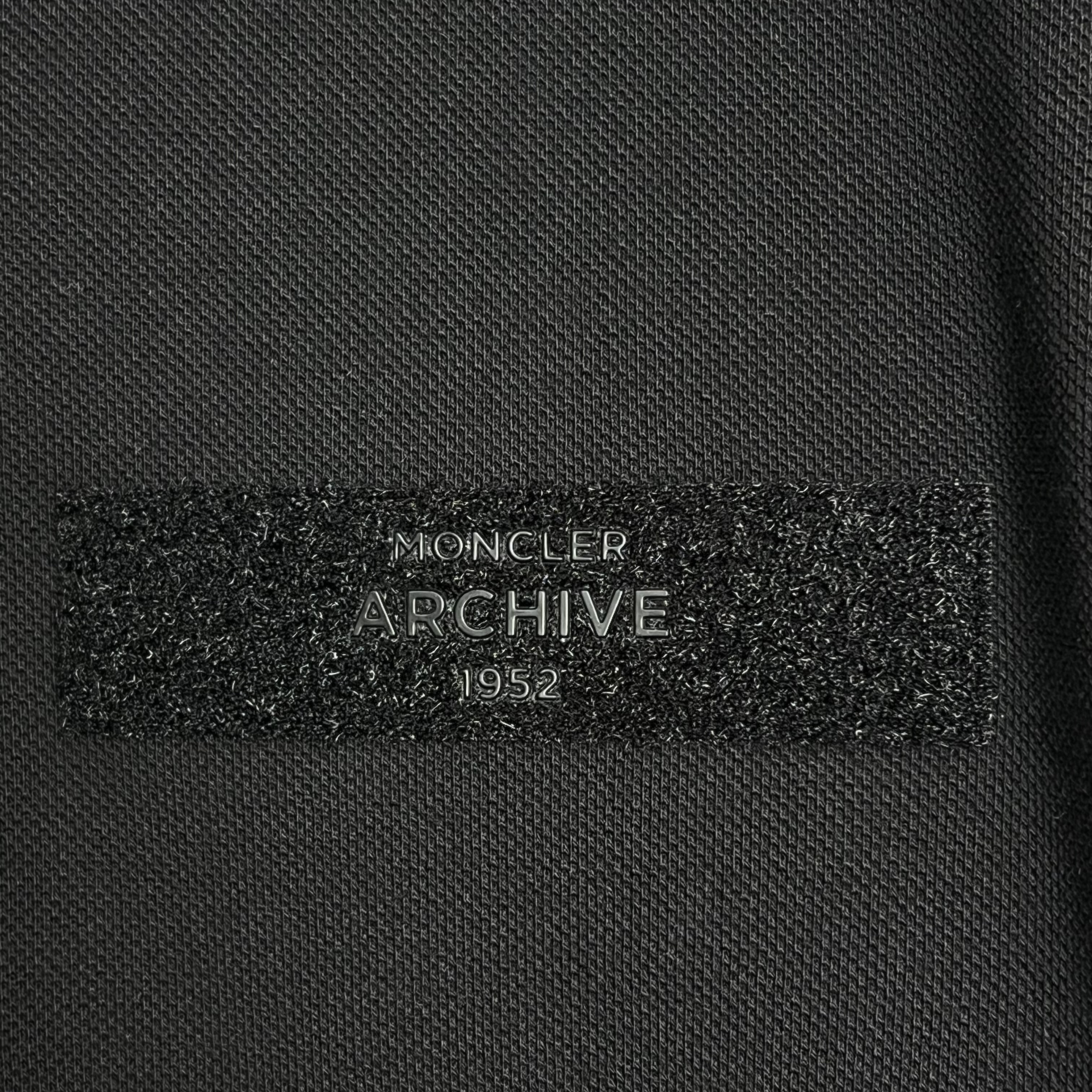 MONCLER J2091 8A00017 89A16 999