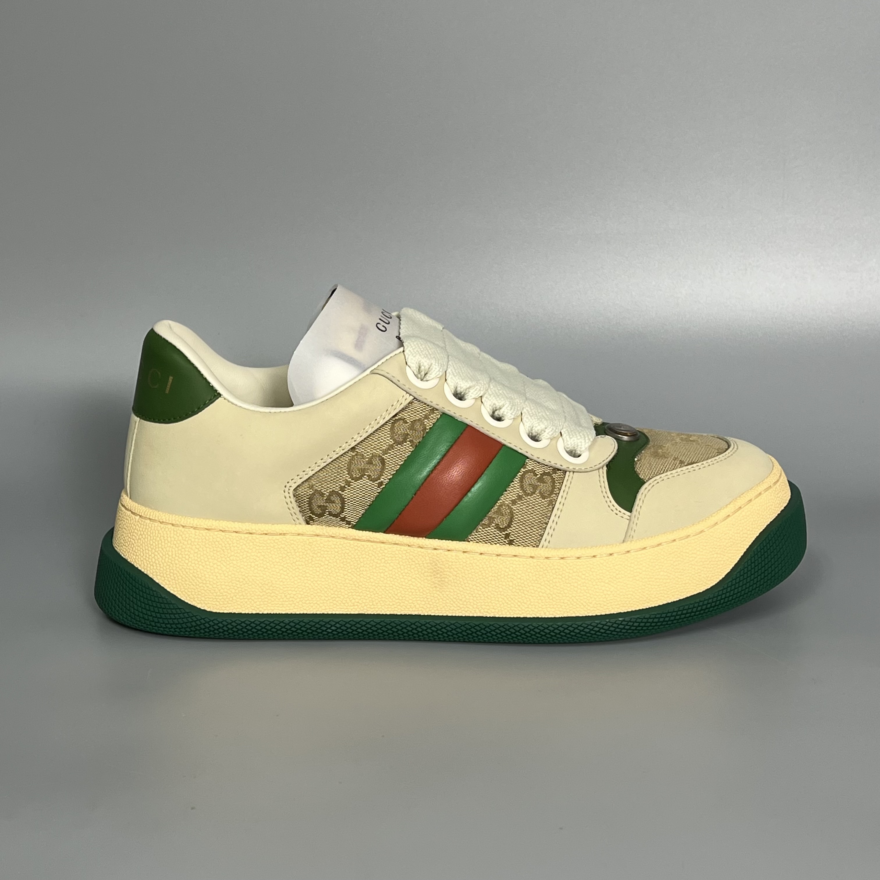 GUCCI 777102 AAC72 9554