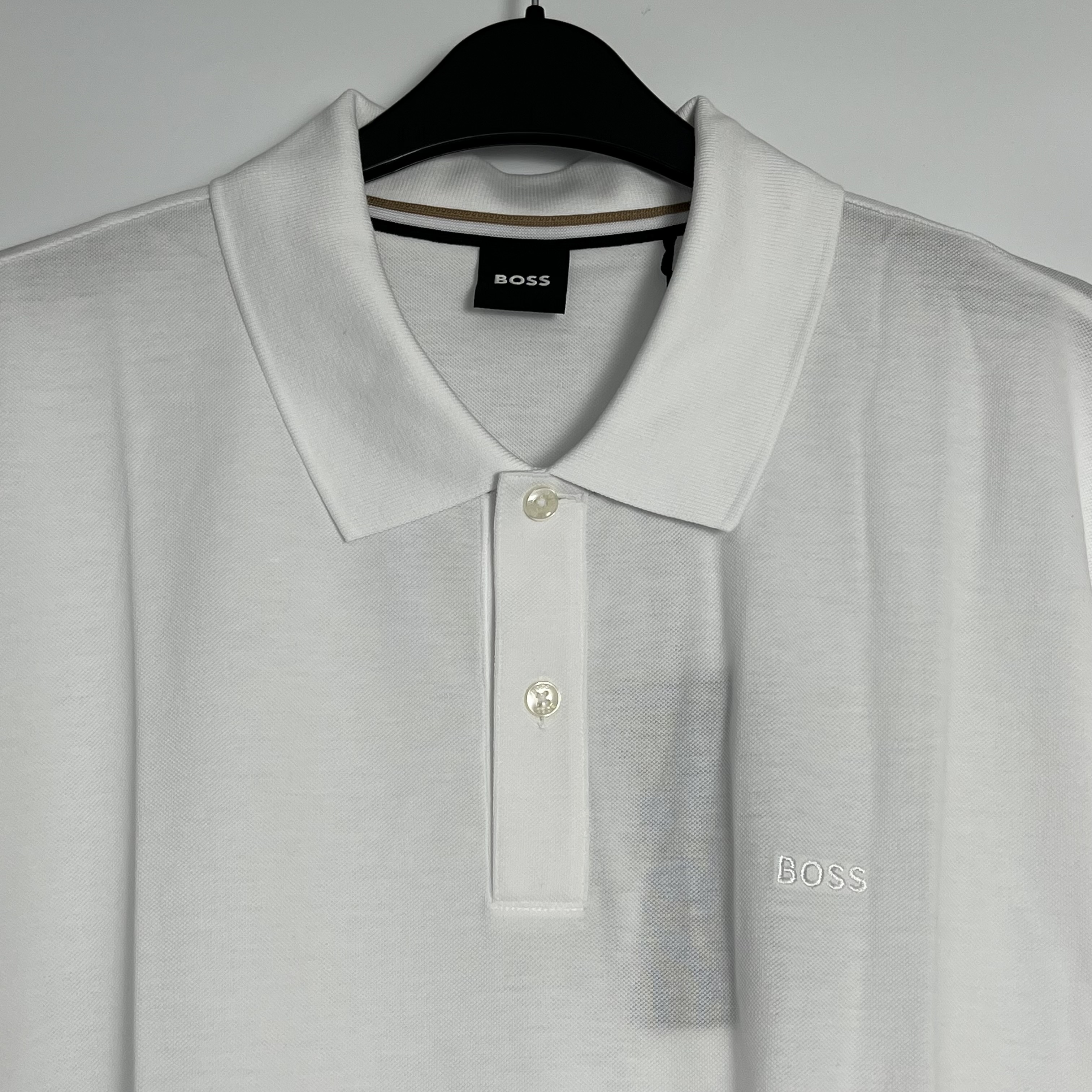 HUGO BOSS 50468362 100