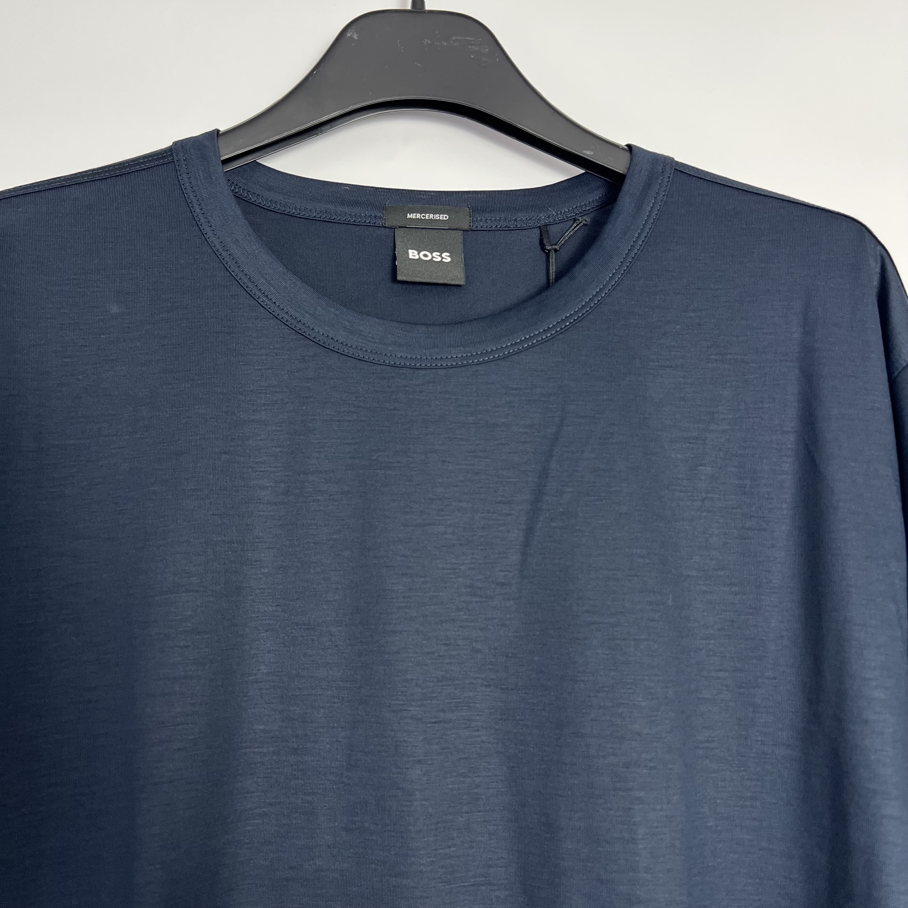 HUGO BOSS 50513674 404