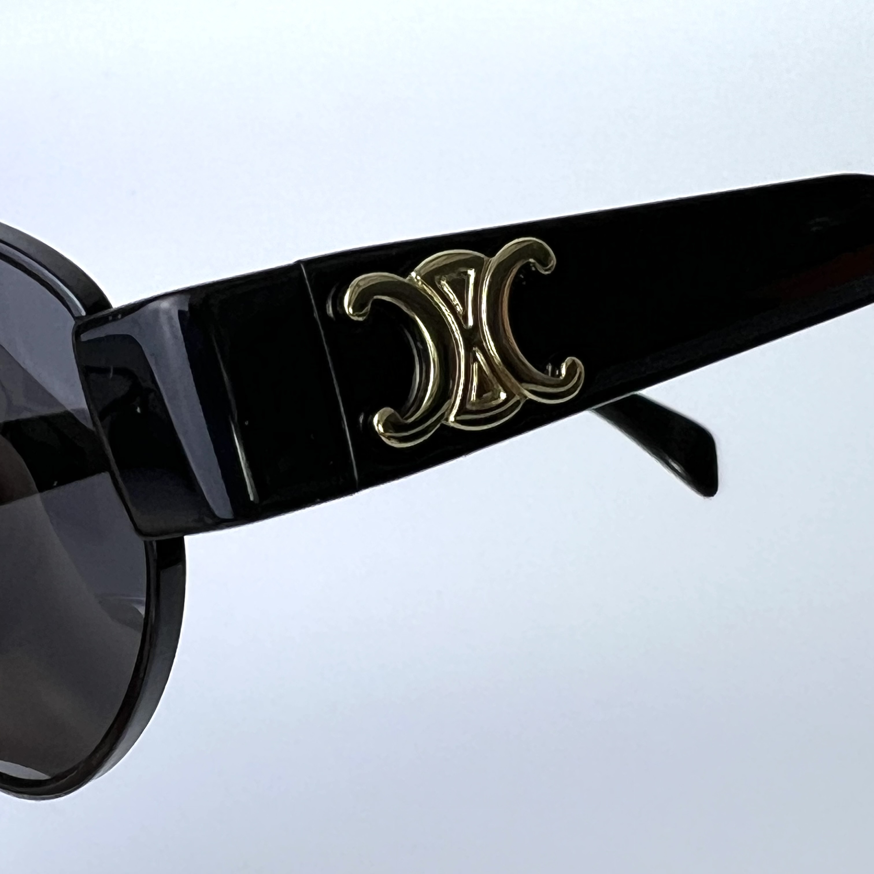 CELINE CL40235U 01A