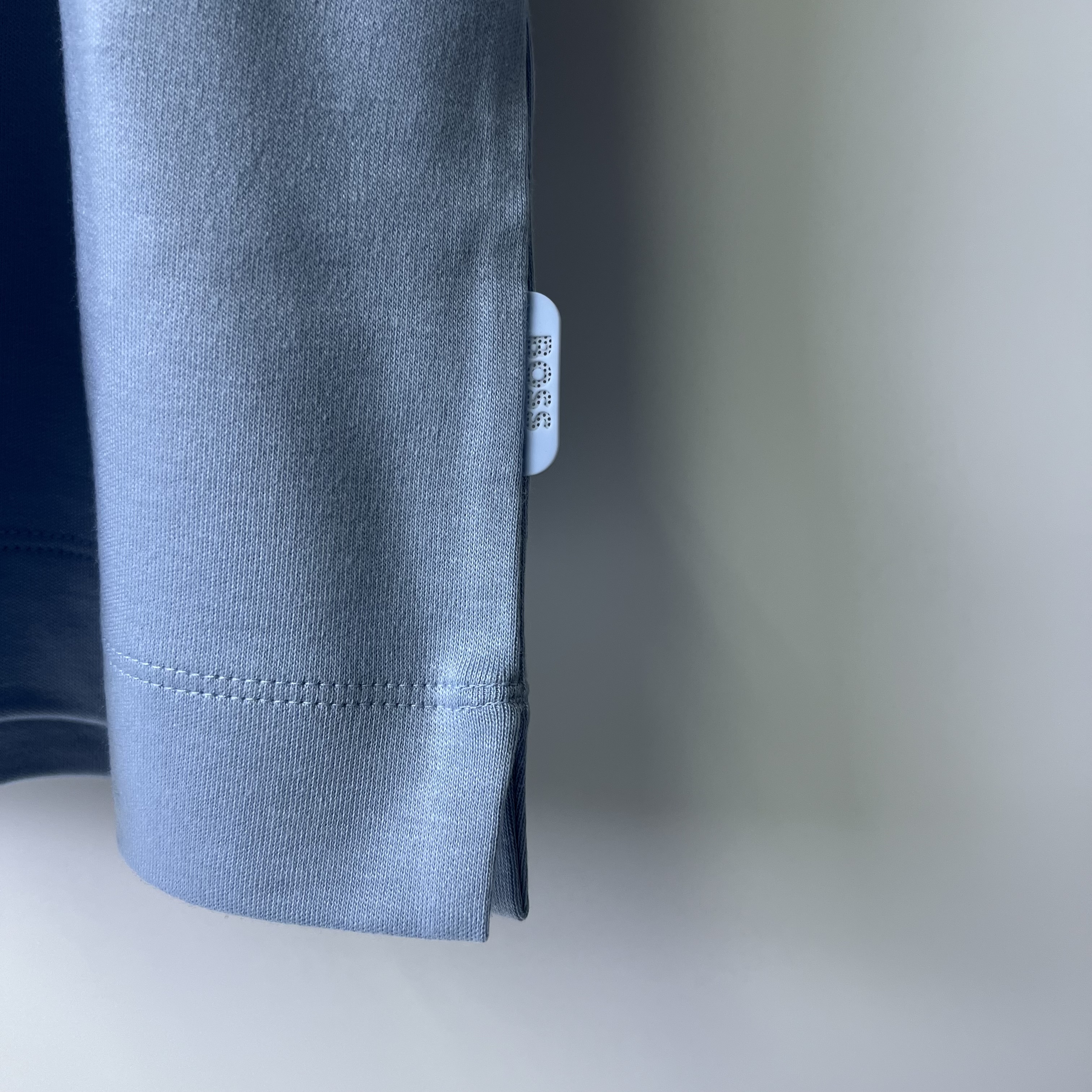 HUGO BOSS 50536636 450