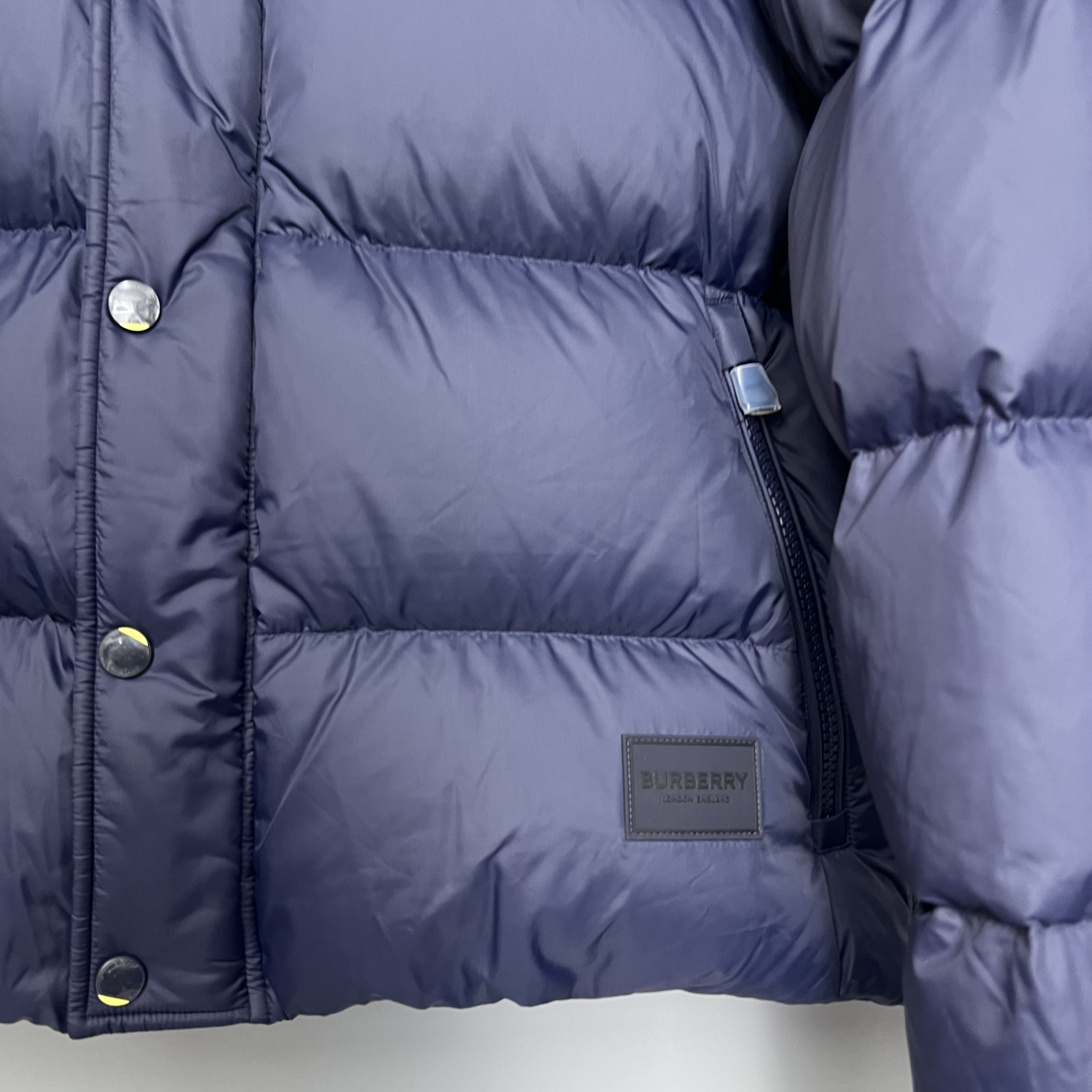 BURBERRY 8105228