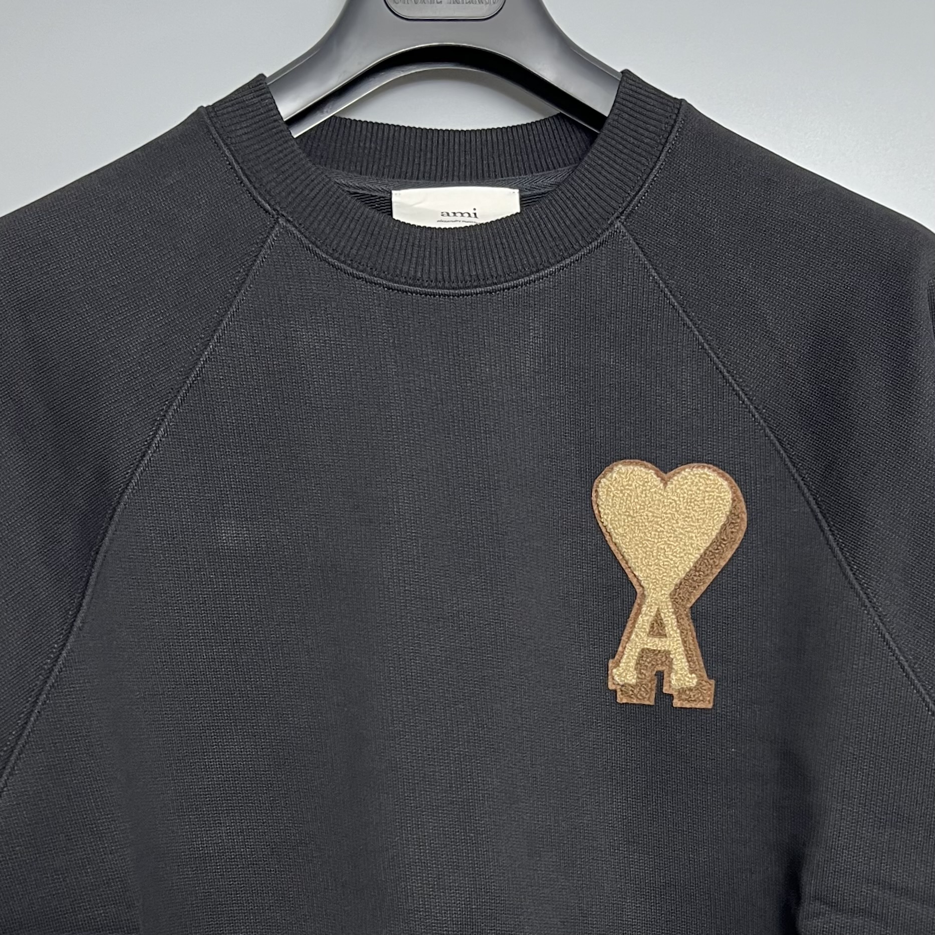 AMI PARIS USW771747 001