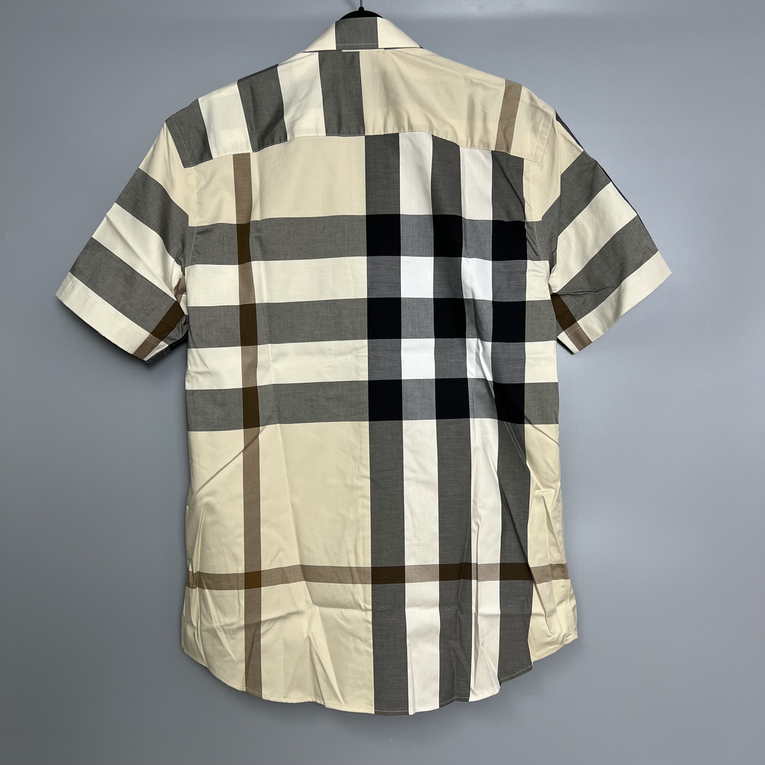BURBERRY 81054671