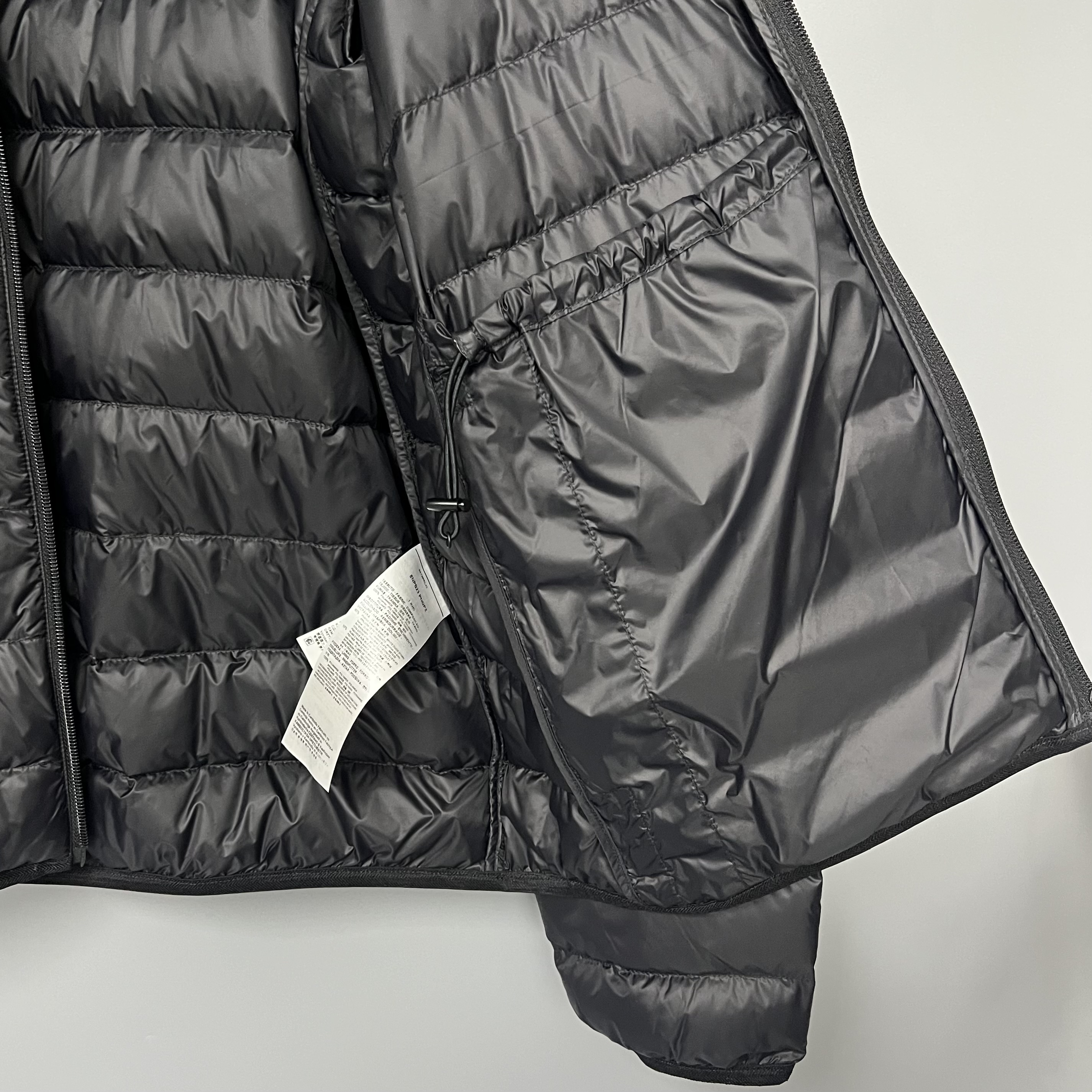 EA7 8NPB23 PNGPZ 0208