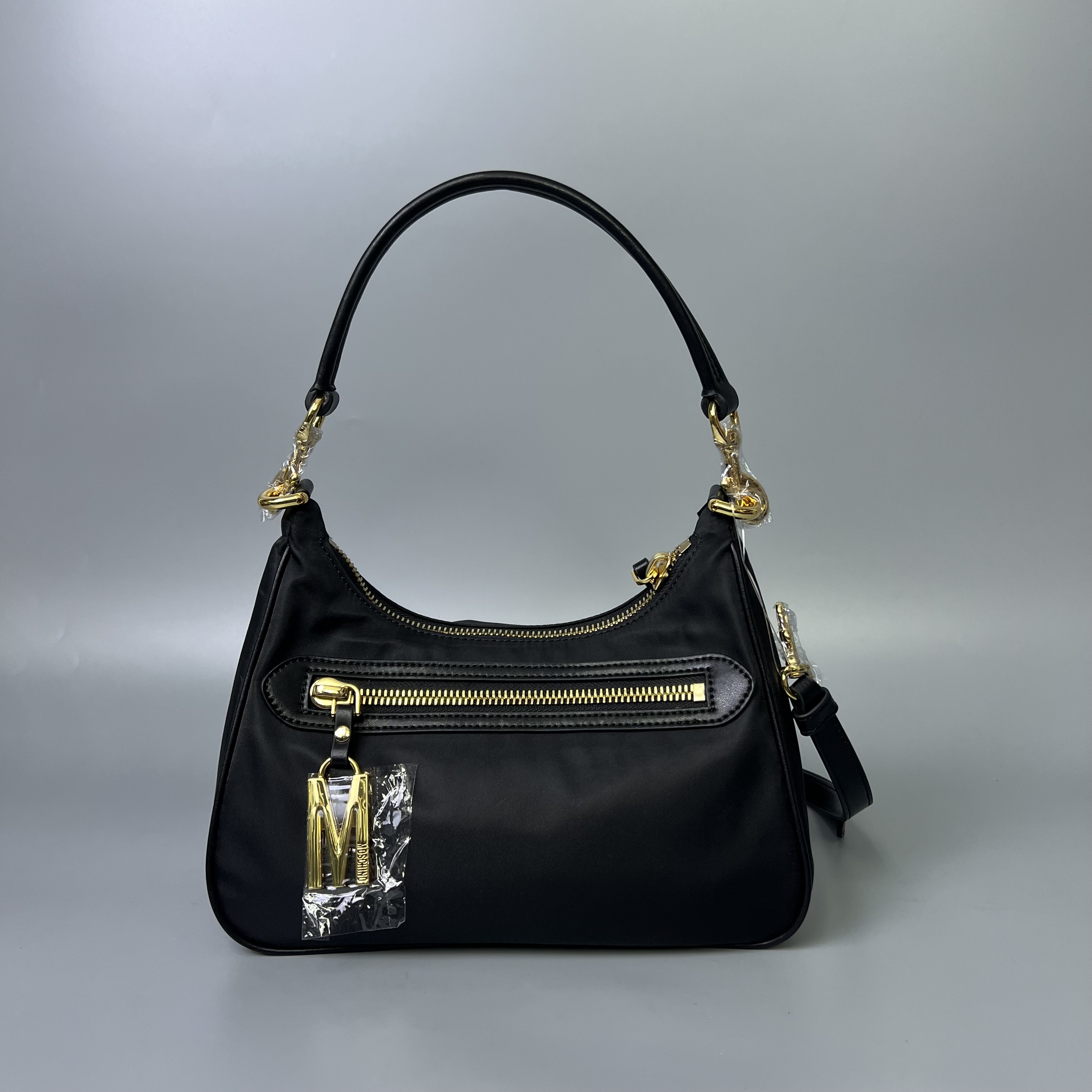 Moschino B7381 8202 3555