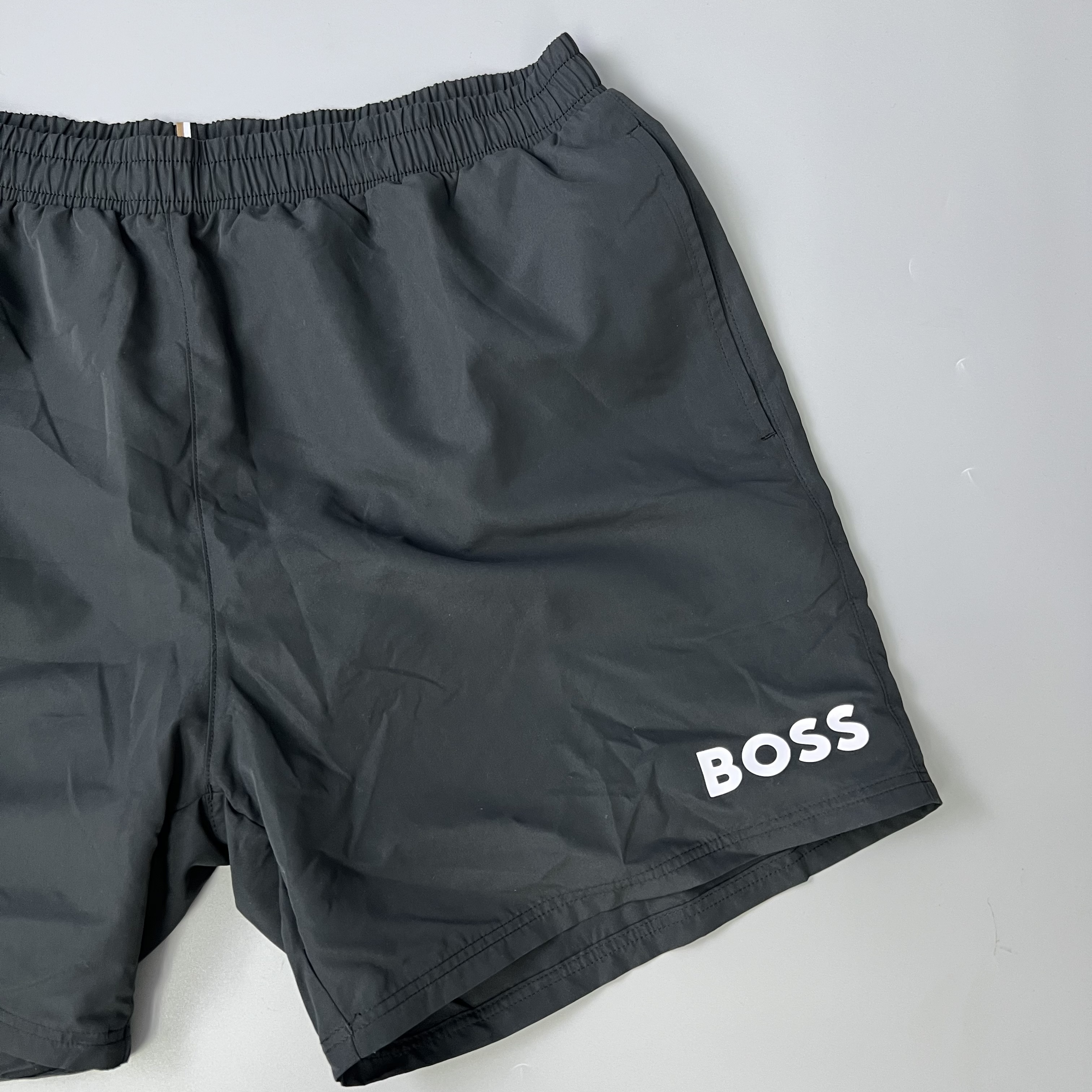 HUGO BOSS 50555679 007
