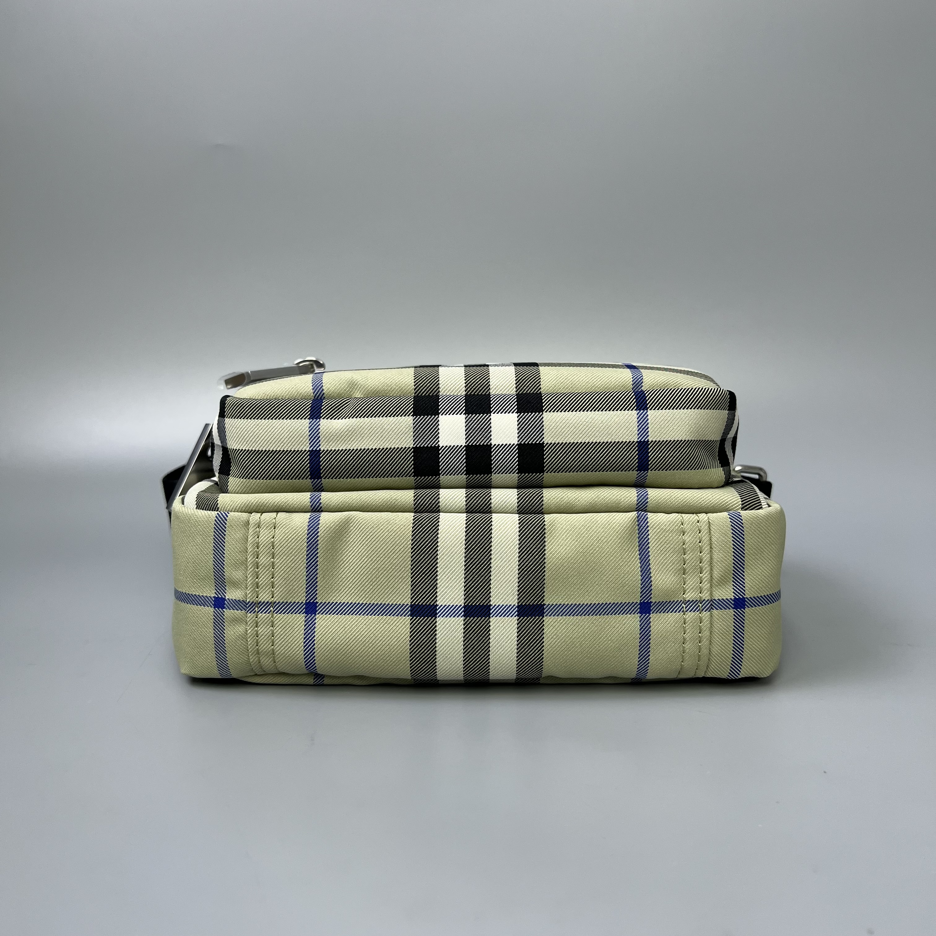 BURBERRY 8120364