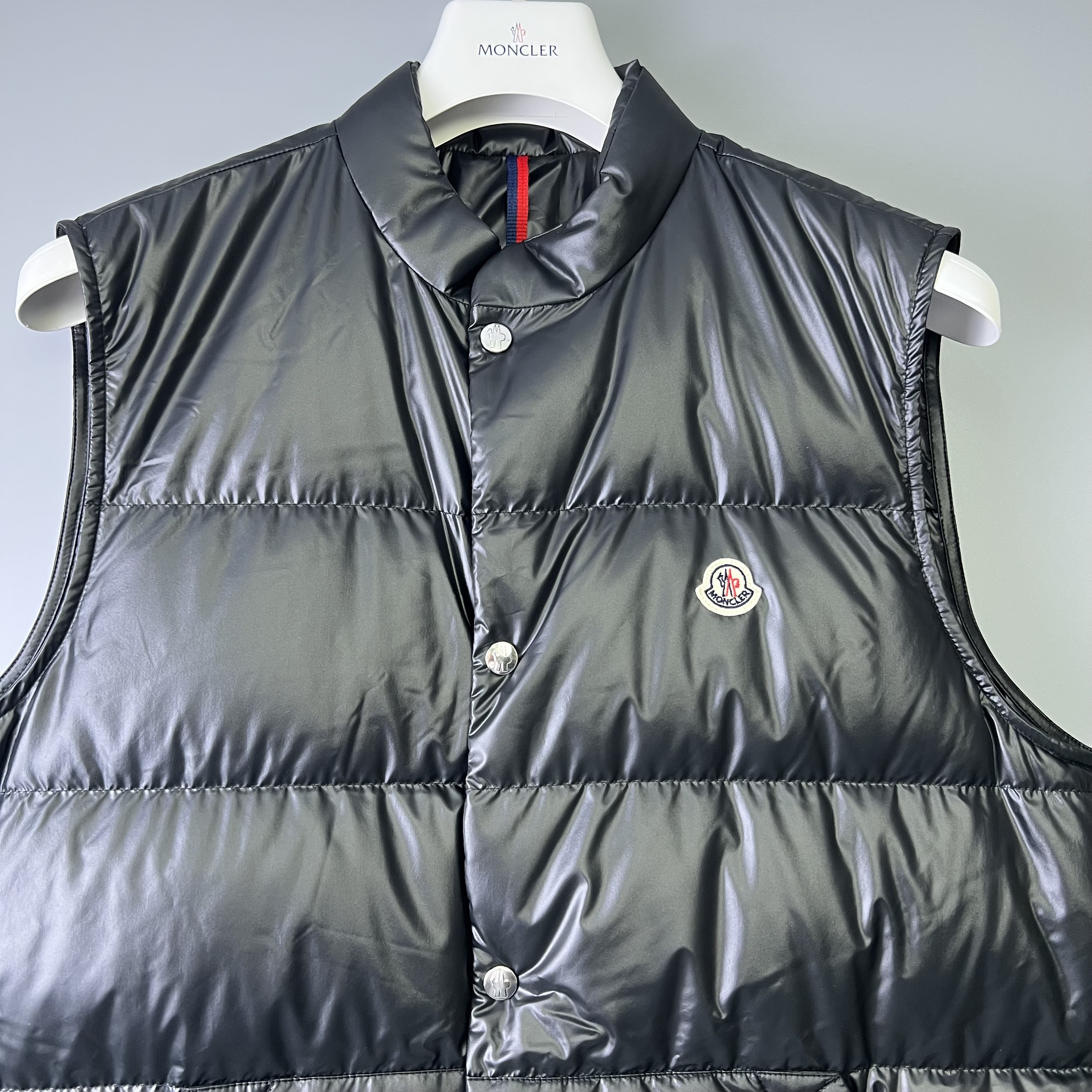 MONCLER L10911A00143 597YX 999