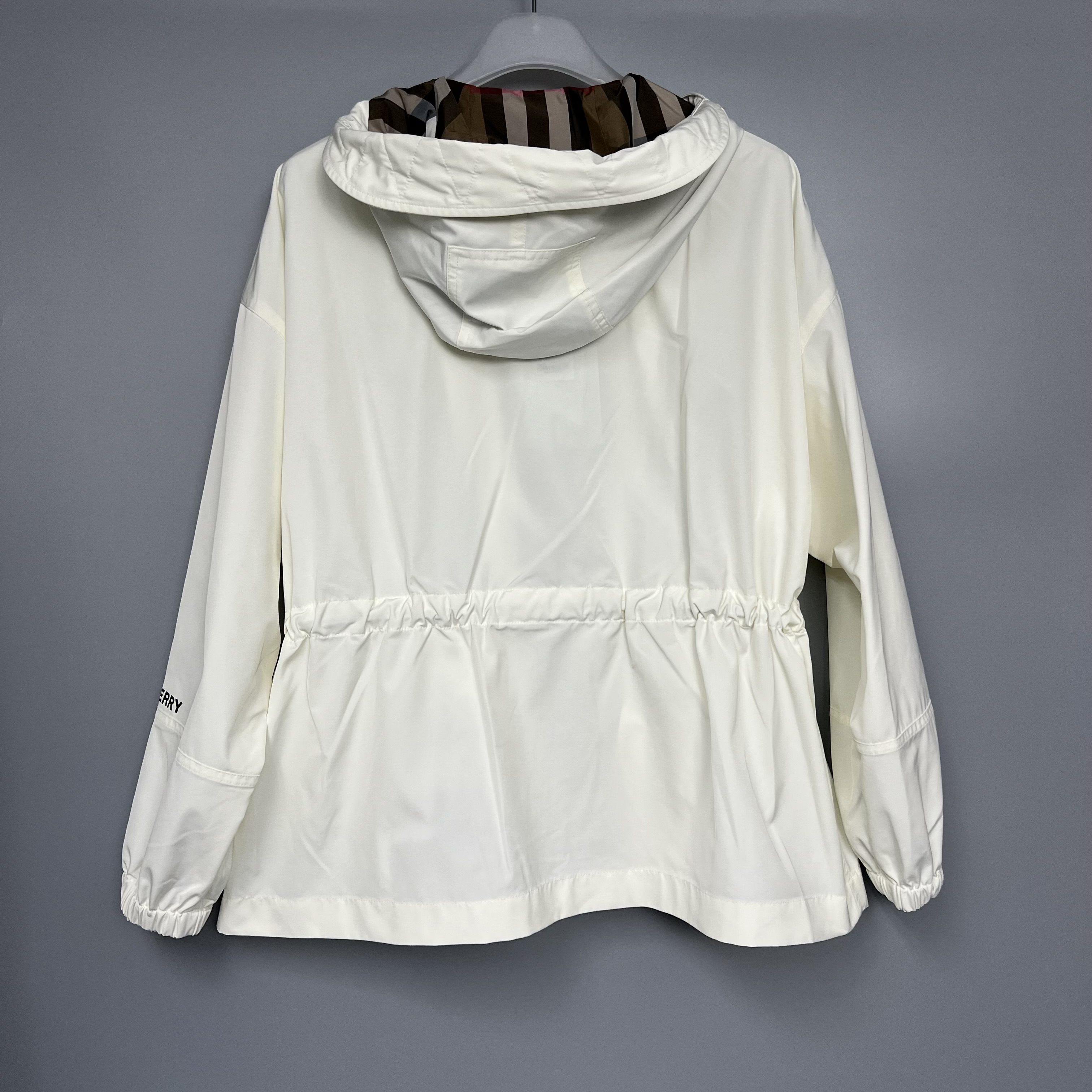 BURBERRY 81040921