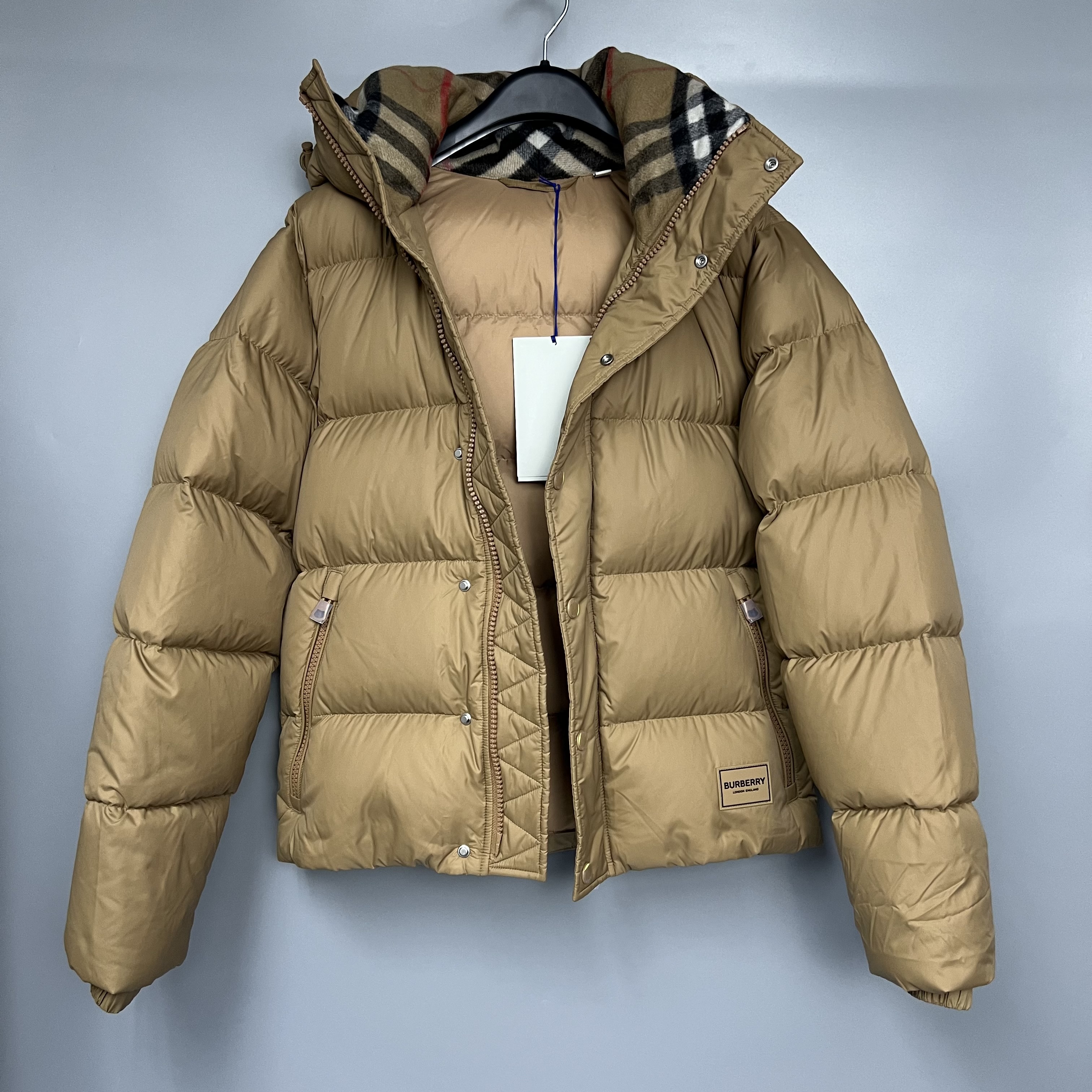 BURBERRY 81052261