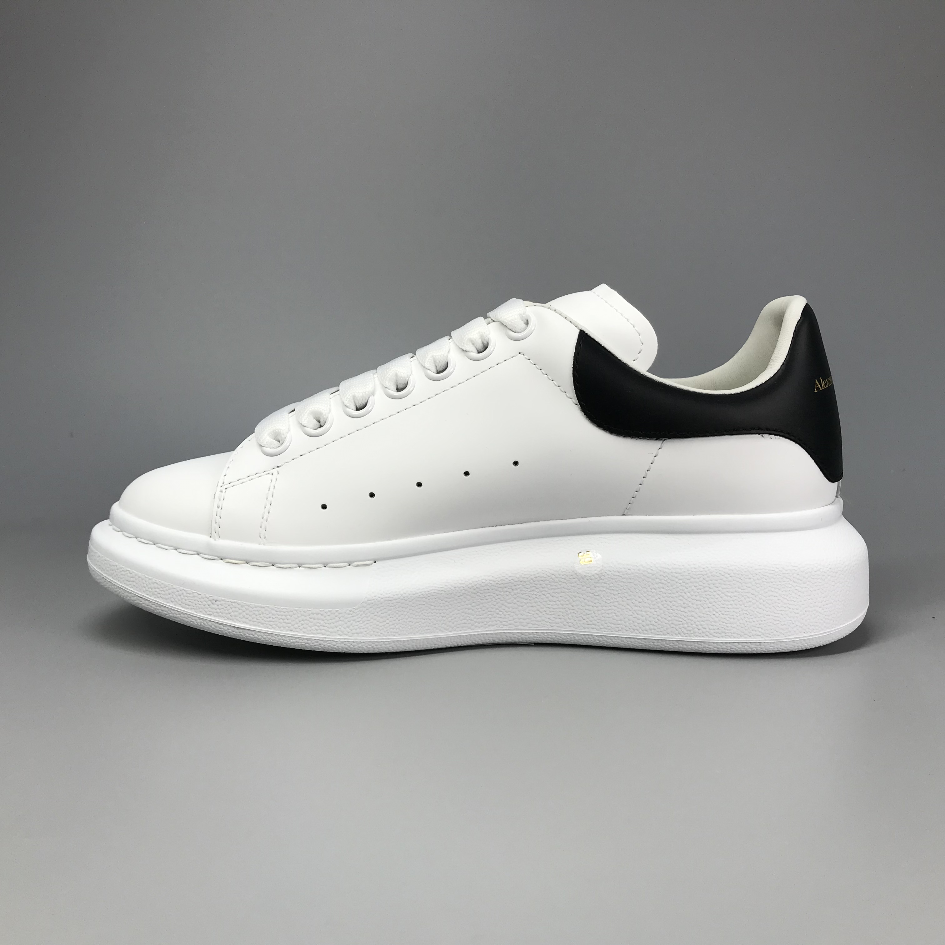 ALEXANDER MCQUEEN 553680 WHGP5 9061