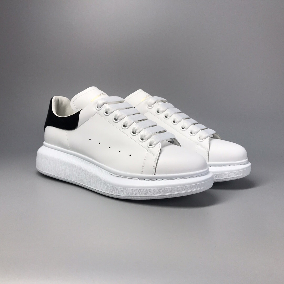 ALEXANDER MCQUEEN 553770 WHGP7 9061