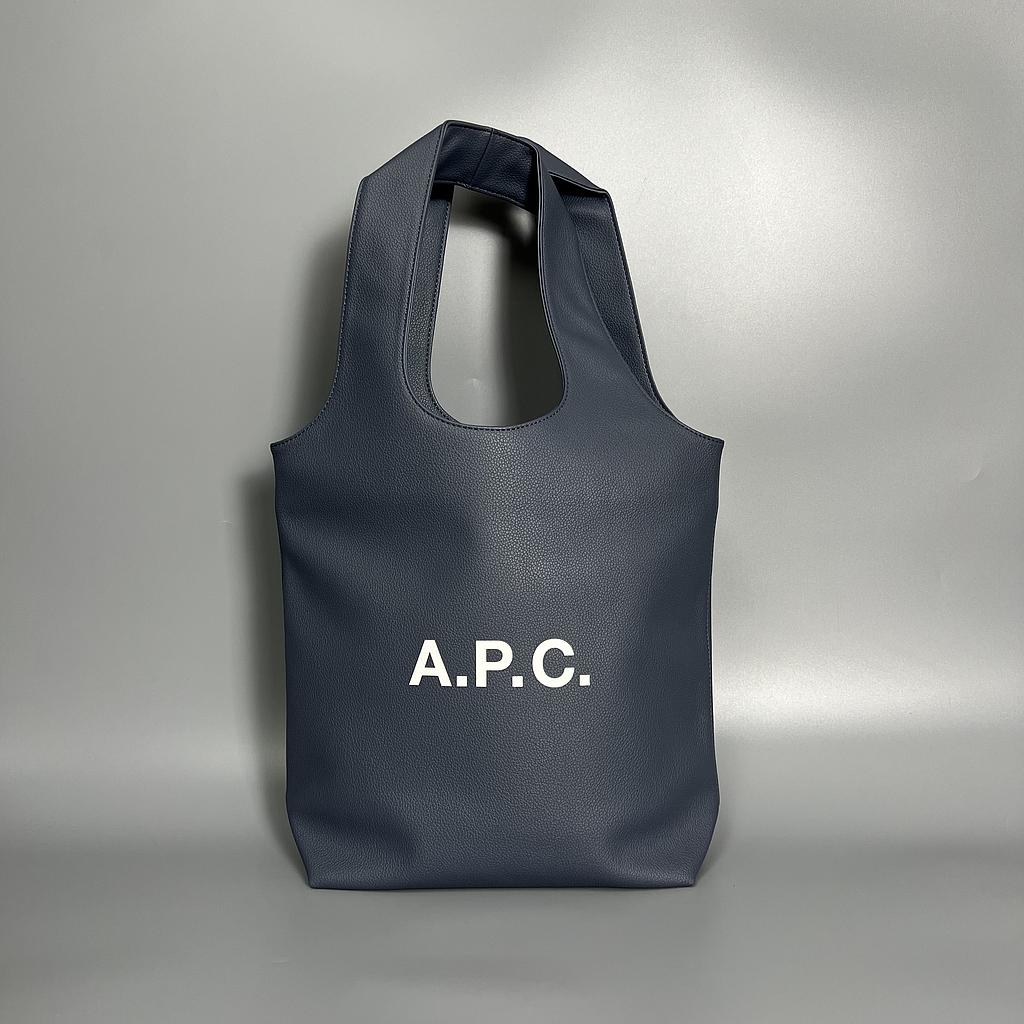 A.P.C. PUABO M61861 IAK