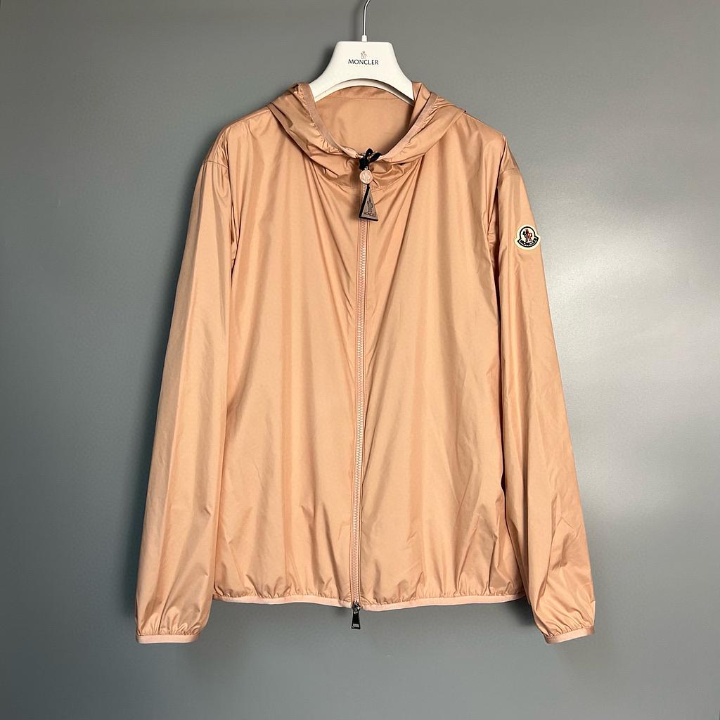 MONCLER K10931A0015754AQE 51V