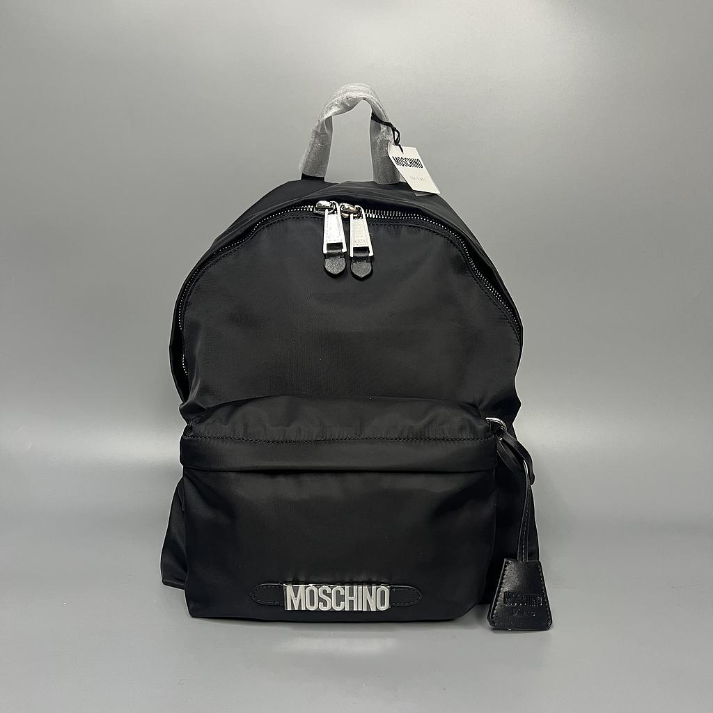 Moschino 7605 8202 2555