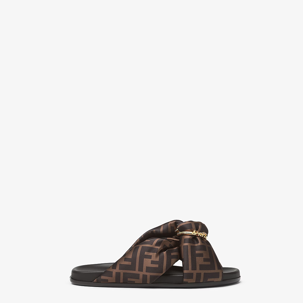 FENDI 8X8645 AE7S F0R7V
