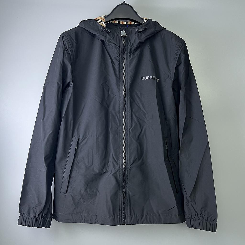 BURBERRY 8121520