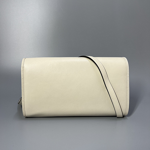GUCCI 628521 1W10X 9022