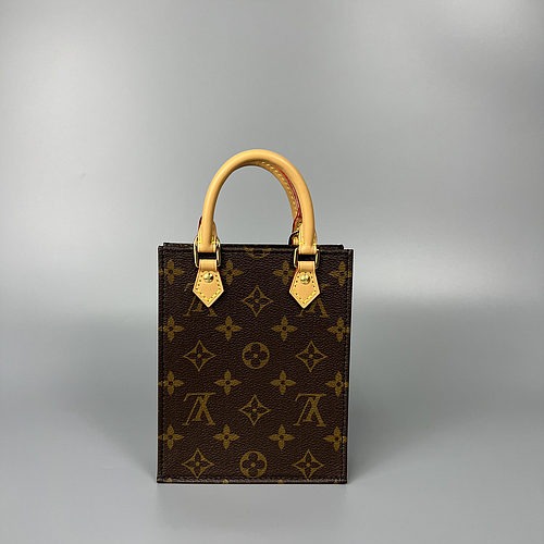 LOUIS VUITTON M81295