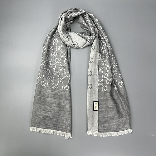 GUCCI 165904 3G646 1400