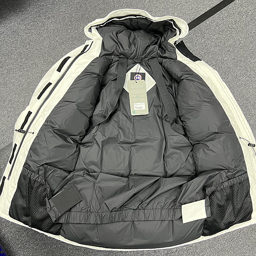 CANADA GOOSE 2051W 433