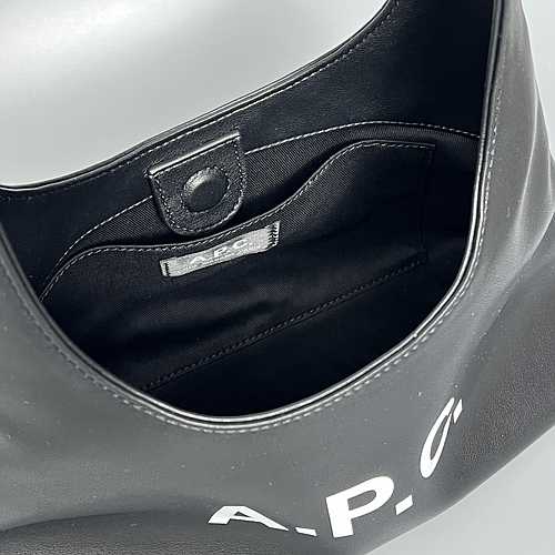 A.P.C. PUAAT F67027 LZZ