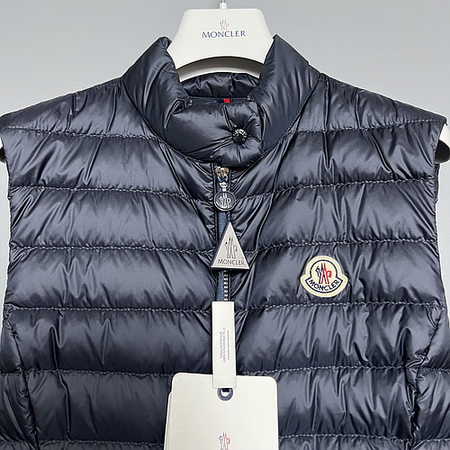 MONCLER 1A00091597YF 778