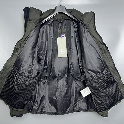 CANADA GOOSE 2802MB 782