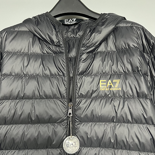 EA7 8NPB24 PNGPZ 0208