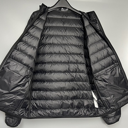 EA7 8NPB24 PNGPZ 0208