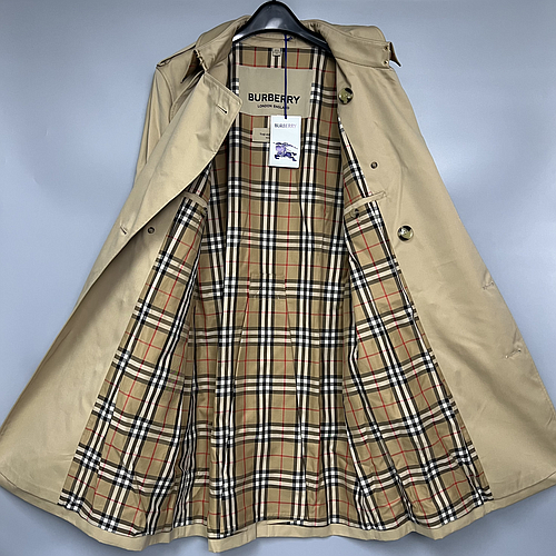 BURBERRY 8079388