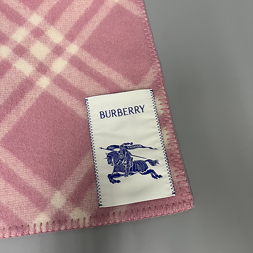 BURBERRY 8114367 A4709