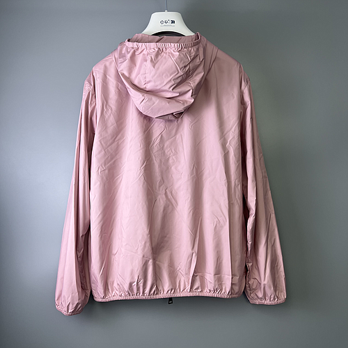 MONCLER L10931A00143 54AQE 523