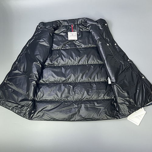 MONCLER L10911A00143 597YX 999