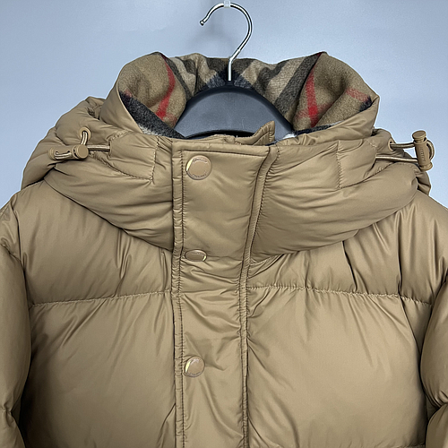 BURBERRY 81052261