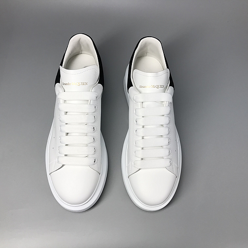 ALEXANDER MCQUEEN 553770 WHGP7 9061