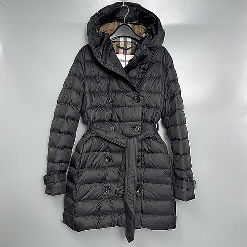 BURBERRY 8105211