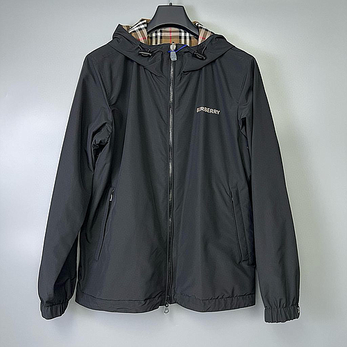 BURBERRY 8119335