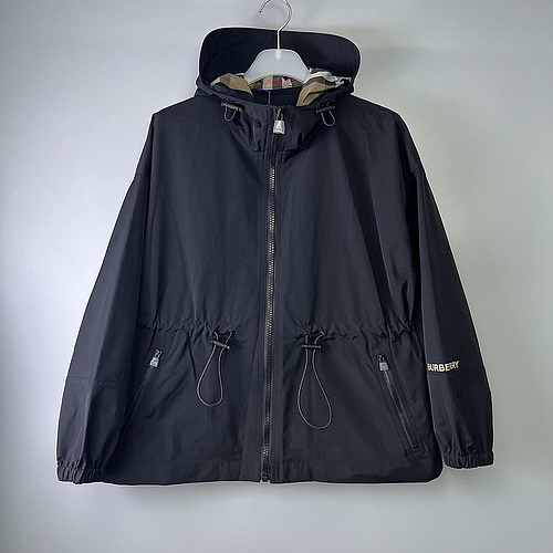 BURBERRY 8113654